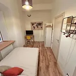 Zar 4 Konukevi
