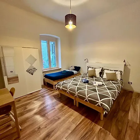 Zar 4 Guest house