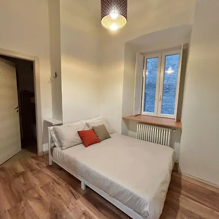 Guest house Zar 4 *