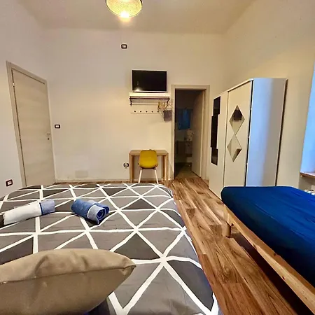 Zar 4 Guest house