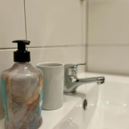 Guest house Zar 4 *