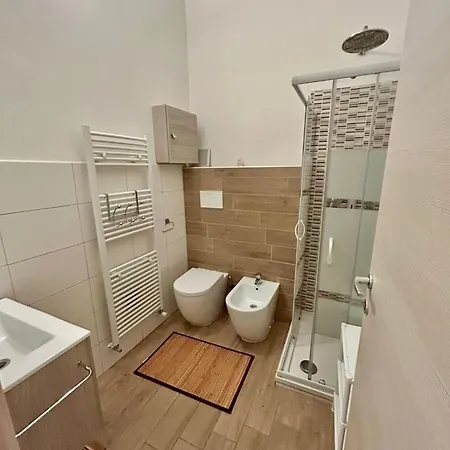 Guest house Zar 4 *